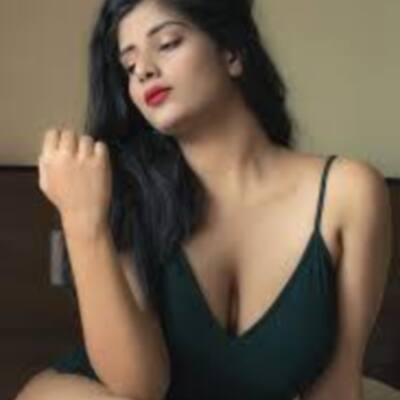 Anisha Thakur&thinsp;